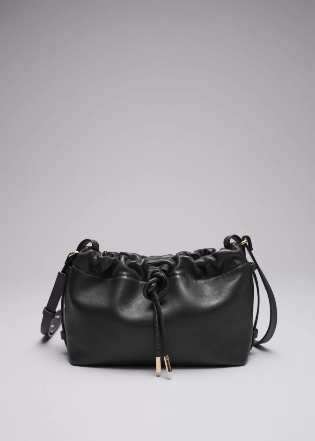 & Other Stories Petit Sac Porté épaule En Cuir à Cordon De Serrage Noir Best